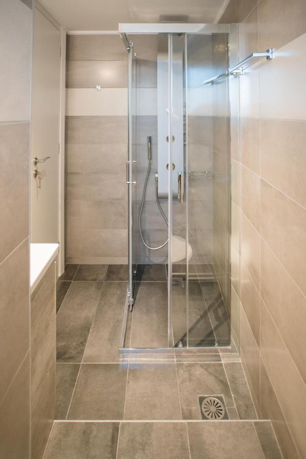 Athenian Living Suites エクステリア 写真