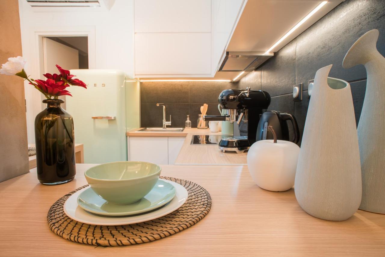 Athenian Living Suites エクステリア 写真