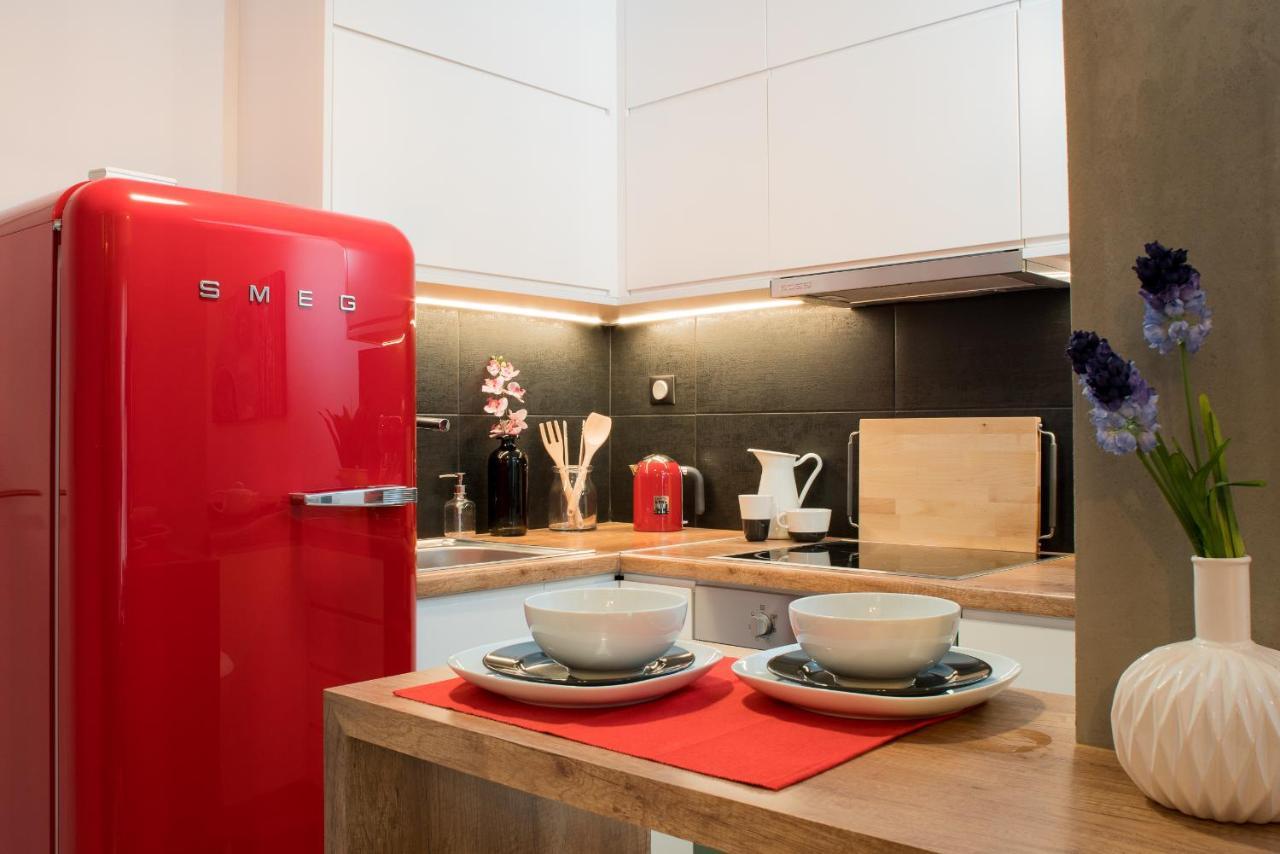 Athenian Living Suites エクステリア 写真