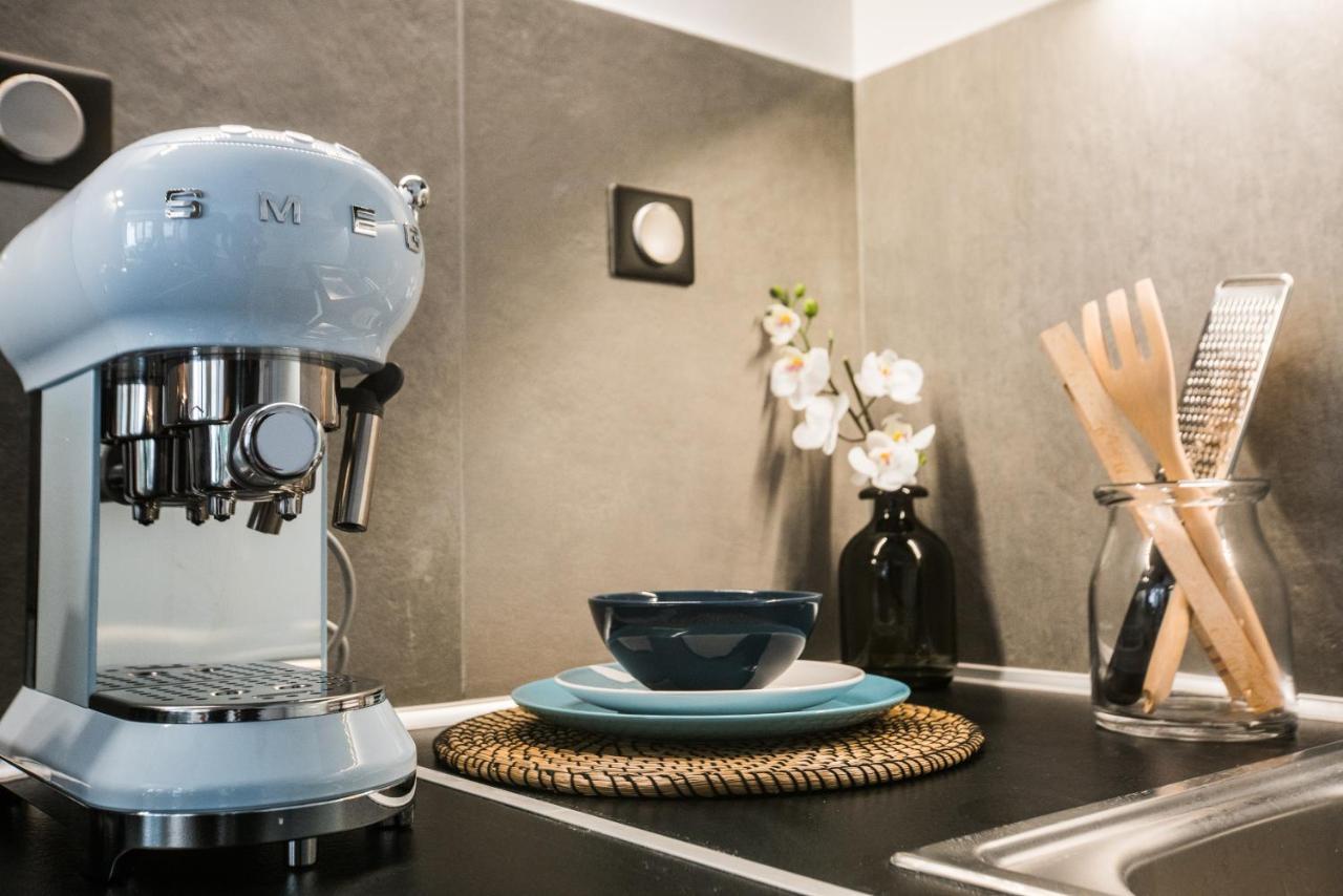 Athenian Living Suites エクステリア 写真