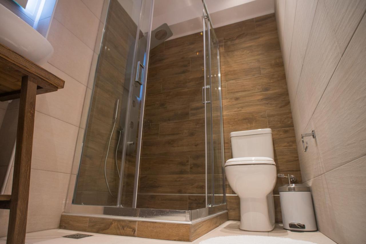 Athenian Living Suites エクステリア 写真