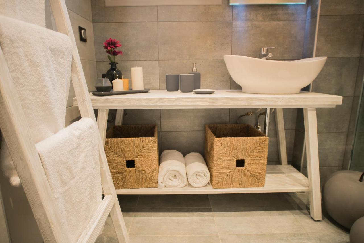 Athenian Living Suites エクステリア 写真