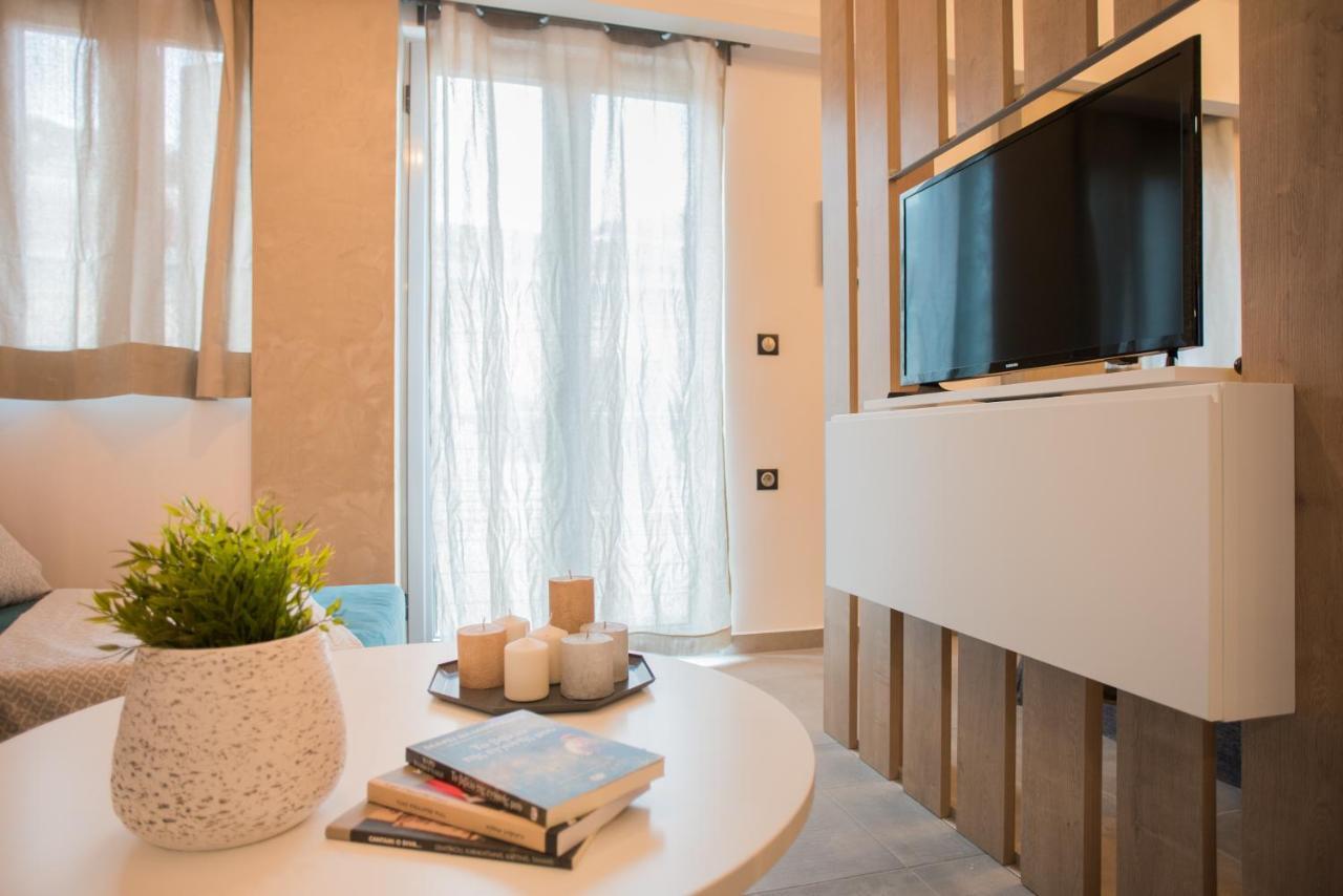 Athenian Living Suites エクステリア 写真