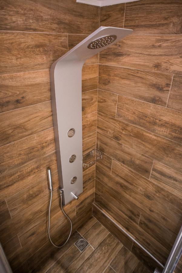 Athenian Living Suites エクステリア 写真